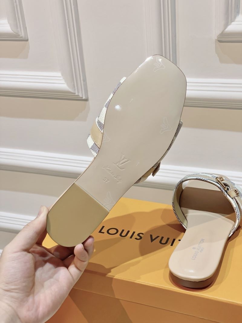 Louis Vuitton Slippers